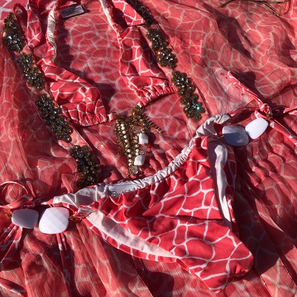 NWT beach bunny bikini ๐ giraffe ๐ฆ glitter in the air size M set - Picture 7 of 16